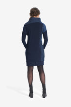 Charger l&#39;image dans la galerie, JR214155 Tunic Dress With Contrast Trim
