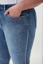Load image into Gallery viewer, Joseph Ribkoff 222921 Jean With Shiny Details
