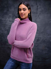Charger l&#39;image dans la galerie, EW27022 Elena Wang High Neck Soft Rib Sweater With Zip Pockets
